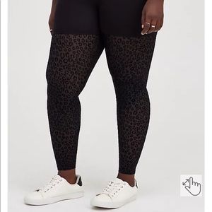 Torrid premium leggings - mesh leopard lace black